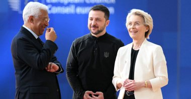 (From L-R) European Council President Antonio Costa, Ukraine's Volodymyr Zelenskyy and European Commission President Ursula von der Leyen at the Special European Council, in Brussels, March 6, 2025. (AFP Photo)