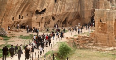 People are seen in the historic Mardin province, southeastern Türkiye, March 30, 2025. (AA Photo)