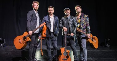 The Italian music group "40 Fingers." (AA Photo)