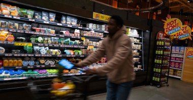 People shop at a grocery store in Brooklyn, in New York City, New York, U.S., May 13, 2025. (AFP Photo) 