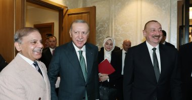President Recep Tayyip Erdoğan, Pakistan's Prime Minister Shahbaz Sharif (L) and Azerbaijan's President Ilham Aliyev (R) arrive for the summit in Lachin, Azerbaijan, May 28, 2025. (DHA Photo)