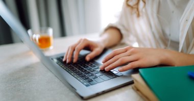 Education rose sharply among women in Türkiye in 2024, boosting female higher education rates. (Shutterstock Photo) 