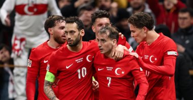 Turkish players celebrate during the UEFA Nations League 2024/25 League A/B playoffs 1st leg match against Hungary at Rams Park Stadium, Istanbul, Türkiye, Feb. 20, 2025. (Getty Images Photo)